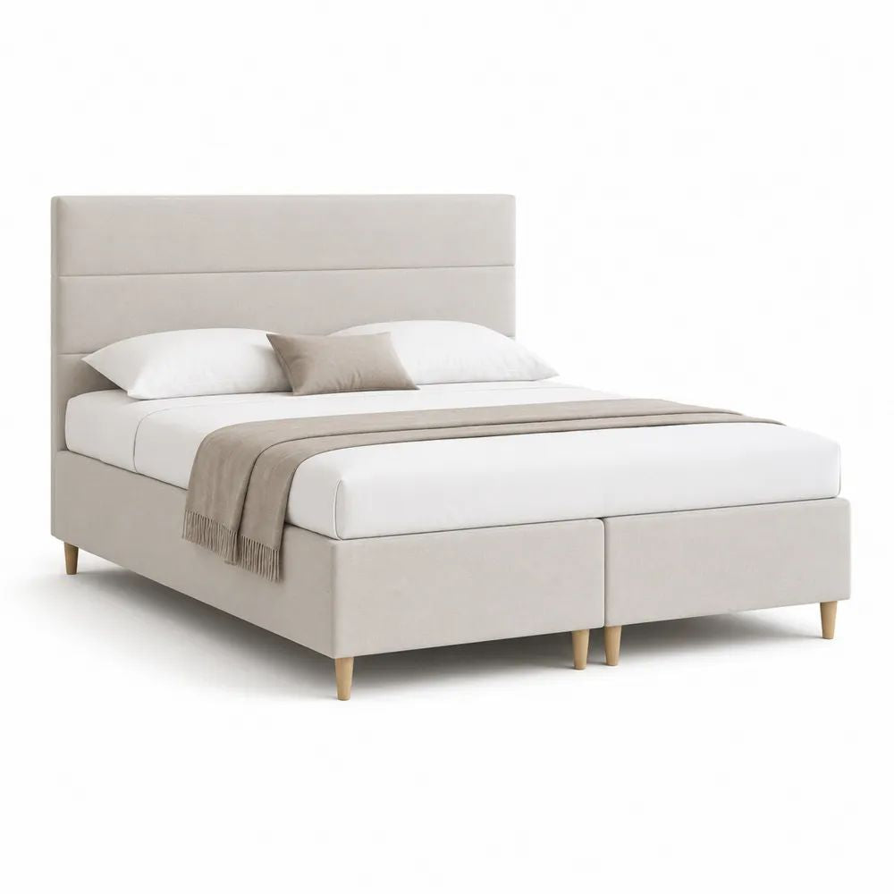 Lit continental 2 places 160 x 200 cm en tissu beige clair avec tête de lit, matelas à ressorts ensachés et pieds en bois naturel